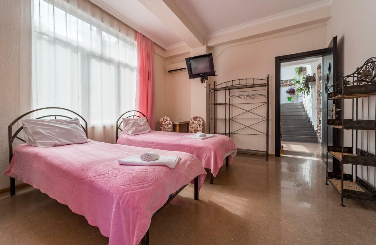 Aniva The Hotel Batumi Exterior photo