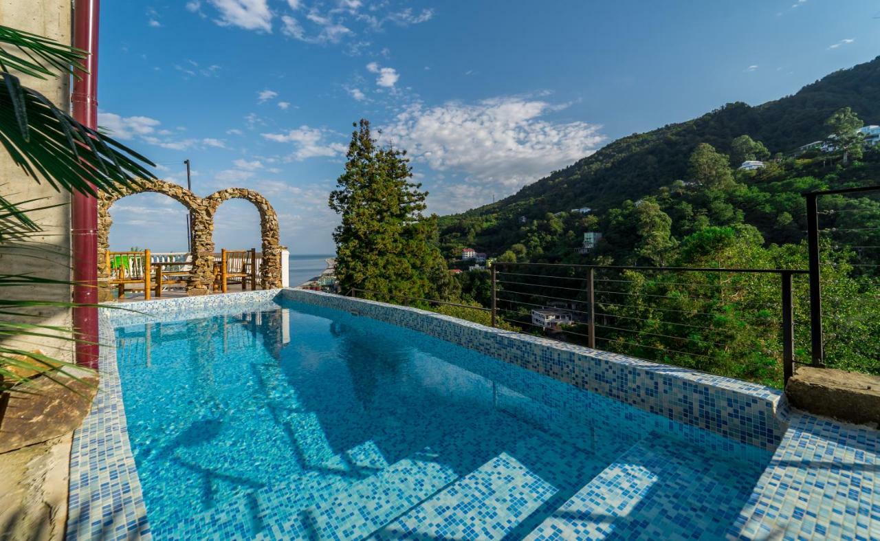 Aniva The Hotel Batumi Exterior photo